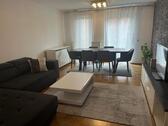 Foto - Helle 3-Zimmer Wohnung mit 2 Balkon und Garage in München-Am