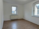 Foto - Wieder Frei!! Schöne sonnige und teilsanierte 3-Zimmer Wohnung im 1. OG in Bärenstein bei Altenberg zu vermieten