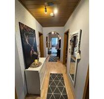 Schöne 4,5 Zimmer Wohnung + Garage + Keller - Bodenfelde