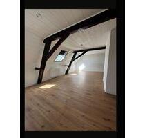 Modern sanierte 2,5 ZKB DG-Wohnung - Ottweiler