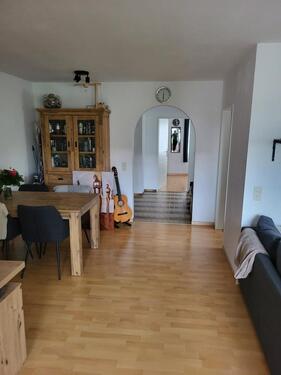 Foto - 2 Zimmer Einbauküche Balkon Parkplatz EG Wohnung
