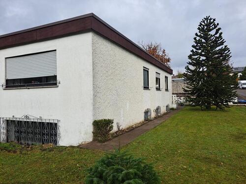 Foto - 6 Zimmer Bungalow zum Kaufen in Homburg