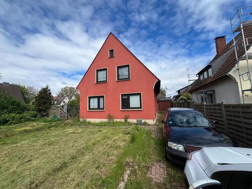 Foto - Haus zum verkaufen - 270.000,00&nbsp;EUR Kaufpreis, ca.&nbsp; 145,00&nbsp;m&sup2;