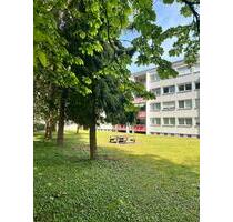 Helle 3,5 Zimmer Wohnung mit Blick ins Grüne - Bietigheim-Bissingen