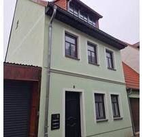 Kleine sanierte 2-Raum-Wohnung in der Delitzscher Badergasse