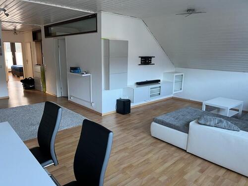 Foto - 3 Zimmer Dachgeschoßwohnung zur Miete in Breitscheid
