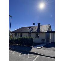 Hochwertige 4,5 Zimmer-Terrassenwohnung - Wohnen wie im EFH mit R - Waldshut-Tiengen