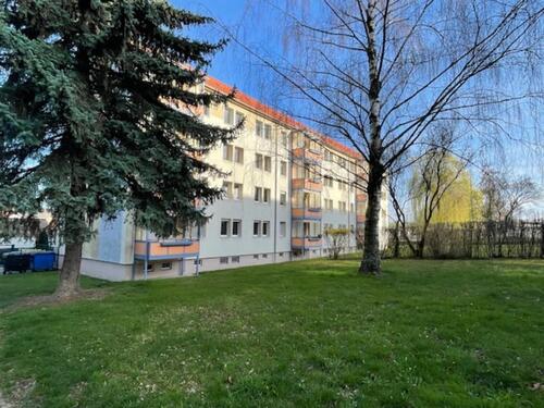 Foto - 3-Raumwohnung mit Balkon bzw. 5-Raum Etagenwohnung mit 116 m²