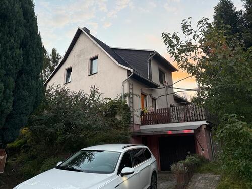 Foto - Natur pur vor der Haustür - Familienhaus mit großem Garten