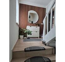 Bezugsfertiges 3 Familiehaus in guter Lage mit großem Grundstück - Sulzbach-Rosenberg