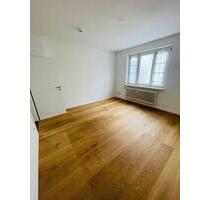 Gemütliche 1,5-Zimmer-Wohnung in Augsburg Kernsaniert**NEUE EBK**