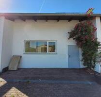 Lagermöglichkeit oder Büroraum - 324,00&nbsp;EUR Kaltmiete, ca.&nbsp; 33,00&nbsp;m&sup2; in Eppstein (PLZ: 65817)