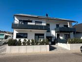 Foto - Exklusive 2 Zimmer- Wohnung mit großer Terrasse in Tiefenbronn
