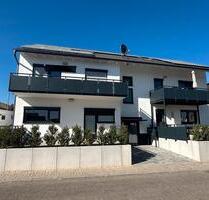 Exklusive 2 Zimmer- Wohnung mit großer Terrasse in Tiefenbronn