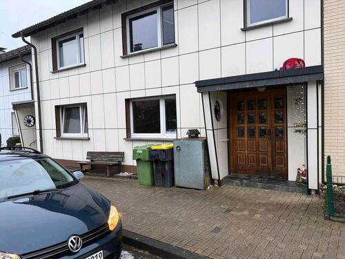 Foto - Wohnung 70m² 3 ZKB Zentrale Lage EG