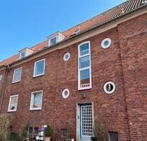 *Für Kreative* 2-Raumwohnung im Dachgeschoss - Kiel Neumühlen-Dietrichsdorf