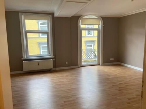 Foto - Helle, freundliche 2 Zimmerwohnung, Balkon, Einbauküche, Aufzug