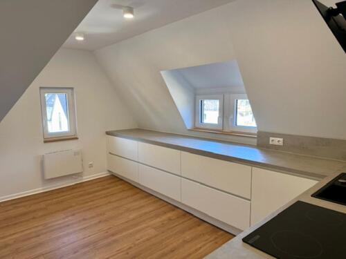 Foto - 2 Zimmer Dachgeschoßwohnung zur Miete in Wiesbaden