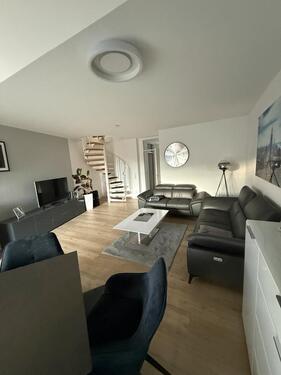 Foto - Schöne 4- Zimmer- Maisonette- mit Balkon & Tiefgarage