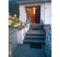 Großzügiger Bungalow mit Einliegerwohnung - Gedern