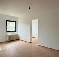 Tolle 1 ZKBB Souterrain Wohnung mit Balkon - frisch renoviert !! - Walluf