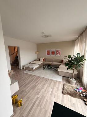 Foto - Wohnung befristet März und April Zimmer. 2 Bäder, Balkon