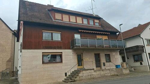 Foto - Mehrfamilienhaus, Wohnhaus zum Kaufen in Knetzgau