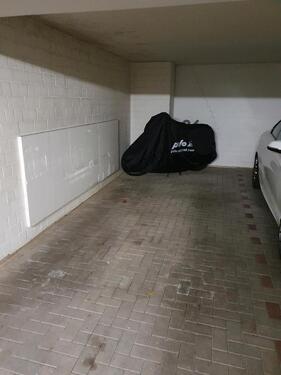 Foto - Tiefgarage Stellplatz für Motorräder