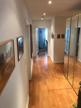 Foto - Schöne, helle, hochwertige 3 Zimmerwohnung, Aufzug, 2 Balkone