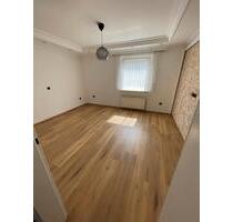 Renovierte Wohnung über zwei Etagen mit toller Aussicht - Plettenberg