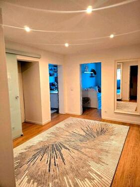 Foto - Modern sanierte 4-Zimmer-Wohnung im Hochparterre in Nürnberg
