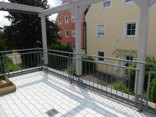 Foto - Renovierte 2,5-Zimmer-Wohnung mit großer Dachterrasse in Dachau