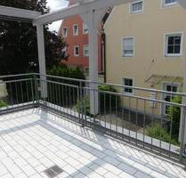 Helle 2,5-Zimmer-Wohnung mit großer Dachterrasse in Dachau
