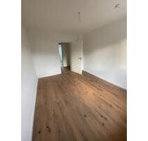 2 12 Zimmer Wohnung auf Emst Renoviert - Hagen Hagen-Nord
