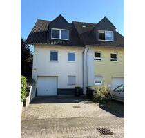 Wohnhaus in Bassenheim - 475.000,00 EUR Kaufpreis, ca.  155,00 m² in Urmitz (PLZ: 56220)
