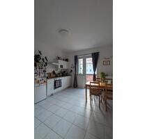 Zwischenmiete - Vollmöblierte helle 2 Raum Wohnung mit Balkon - Leipzig Ost