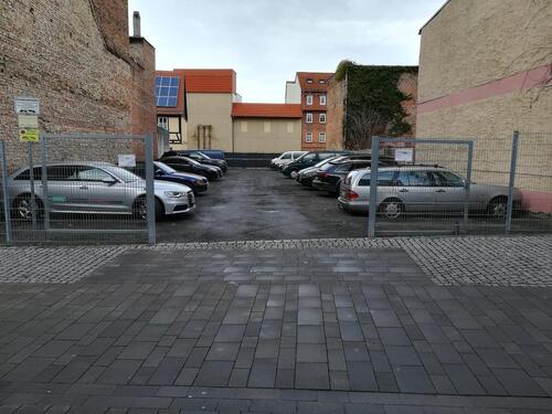 Foto - Parkplätze zu Vermieten in Apolda
