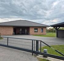 Modernes Einfamilienhaus im Bungalowstil in ruhiger Lage - Woldegk