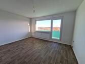 Foto - Einzigartige Wohnung mit 2 Bädern, großer Wohnküche und Balkon
