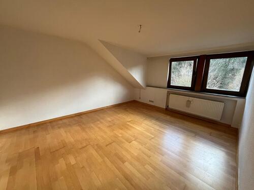 Foto - Modernisierte Dachgeschosswohnung 3-ZKDB (55 m²)