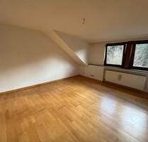 Modernisierte Dachgeschosswohnung 3-ZKDB (55 m²) - Bad Neuenahr-Ahrweiler