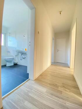 Foto - ***Singles oder Paare aufgepaßt!!! Frisch renoviert - Einziehen und Wohlfühlen***