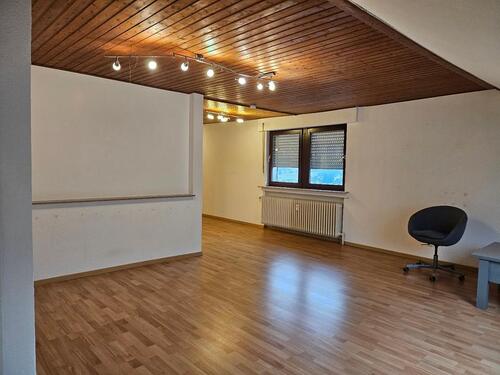 Foto - Ruhig gelegenes Apartment in Niederheuslingen zu vermieten