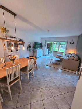 Foto - Helle 3-Zimmer Erdgeschosswohnung mit Garten & Garage in Werneck