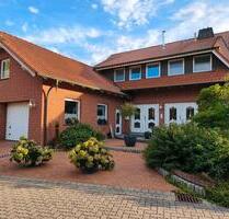 Haus-in-Haus: Großzügige Whg. mit 2 Balkonen & Sauna - Hille