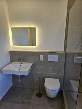 Foto - Möbliertes Zimmer – All-In-Miete – WG 1 Zimmer Wohnung