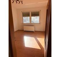 EG-Wohnung in 45355 Essen-Borbeck - Oberhausen Rothebusch