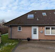 ANFRAGESTOP! Geräumige Wohnung in 2 Parteien Bungalow - Krummhörn