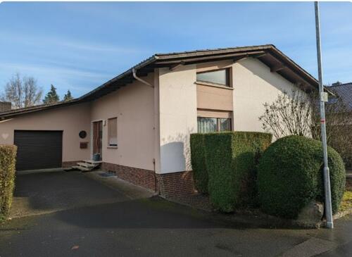 Foto - Einfamilienhaus mit EInliegerwohnung