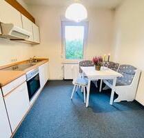 Charmante Dachgeschosswohnung mit Balkon und optionaler Garage - Sittensen